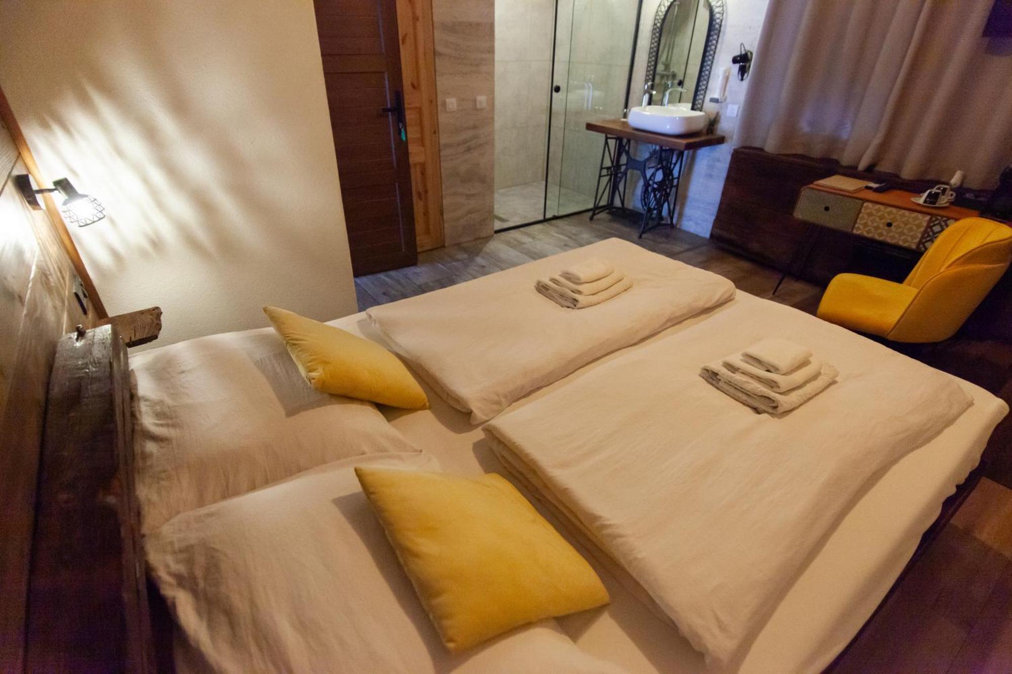 Sobe App Moj Hir Bed And Breakfast ยาสเตรบาร์สโก ภายนอก รูปภาพ