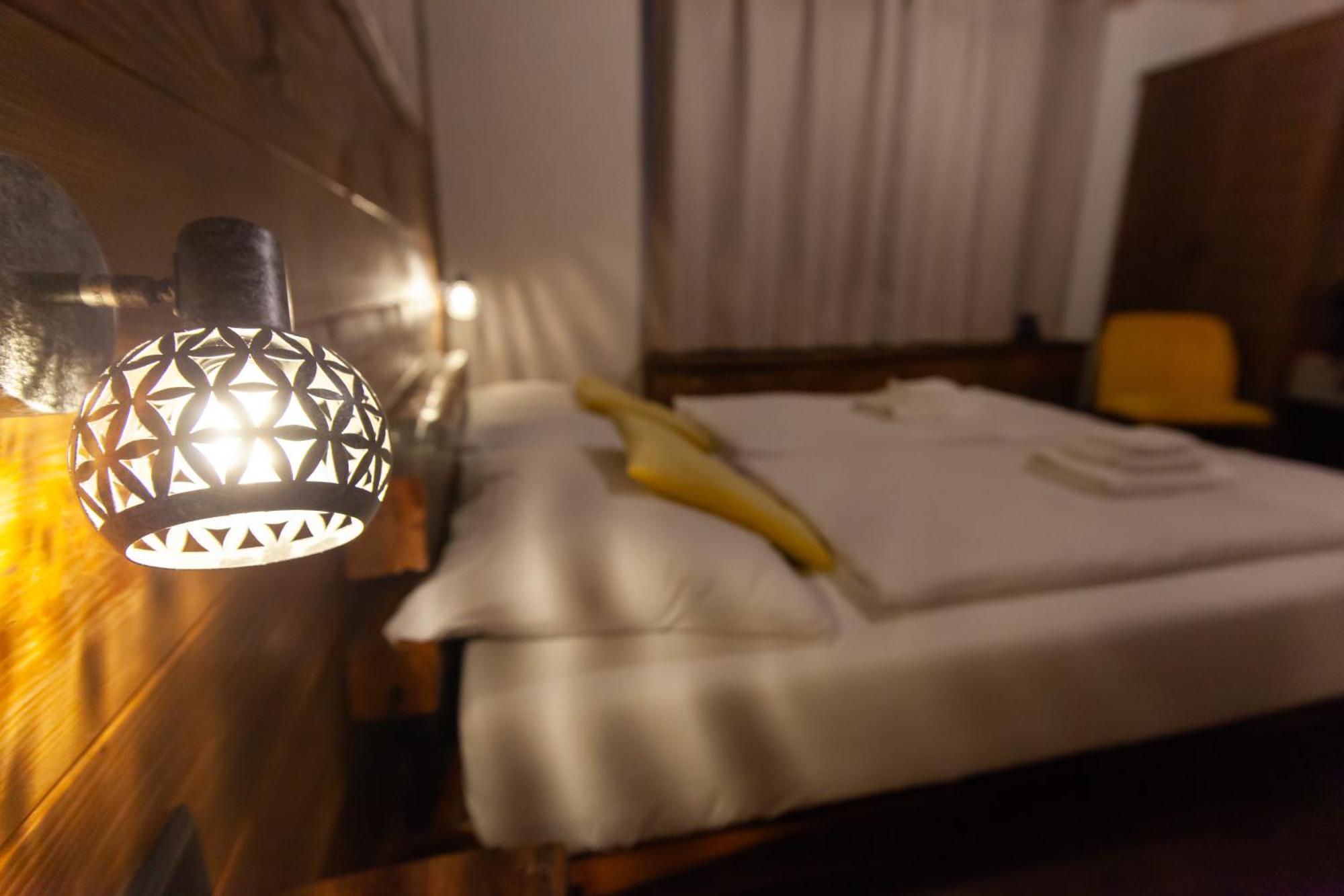 Sobe App Moj Hir Bed And Breakfast ยาสเตรบาร์สโก ภายนอก รูปภาพ