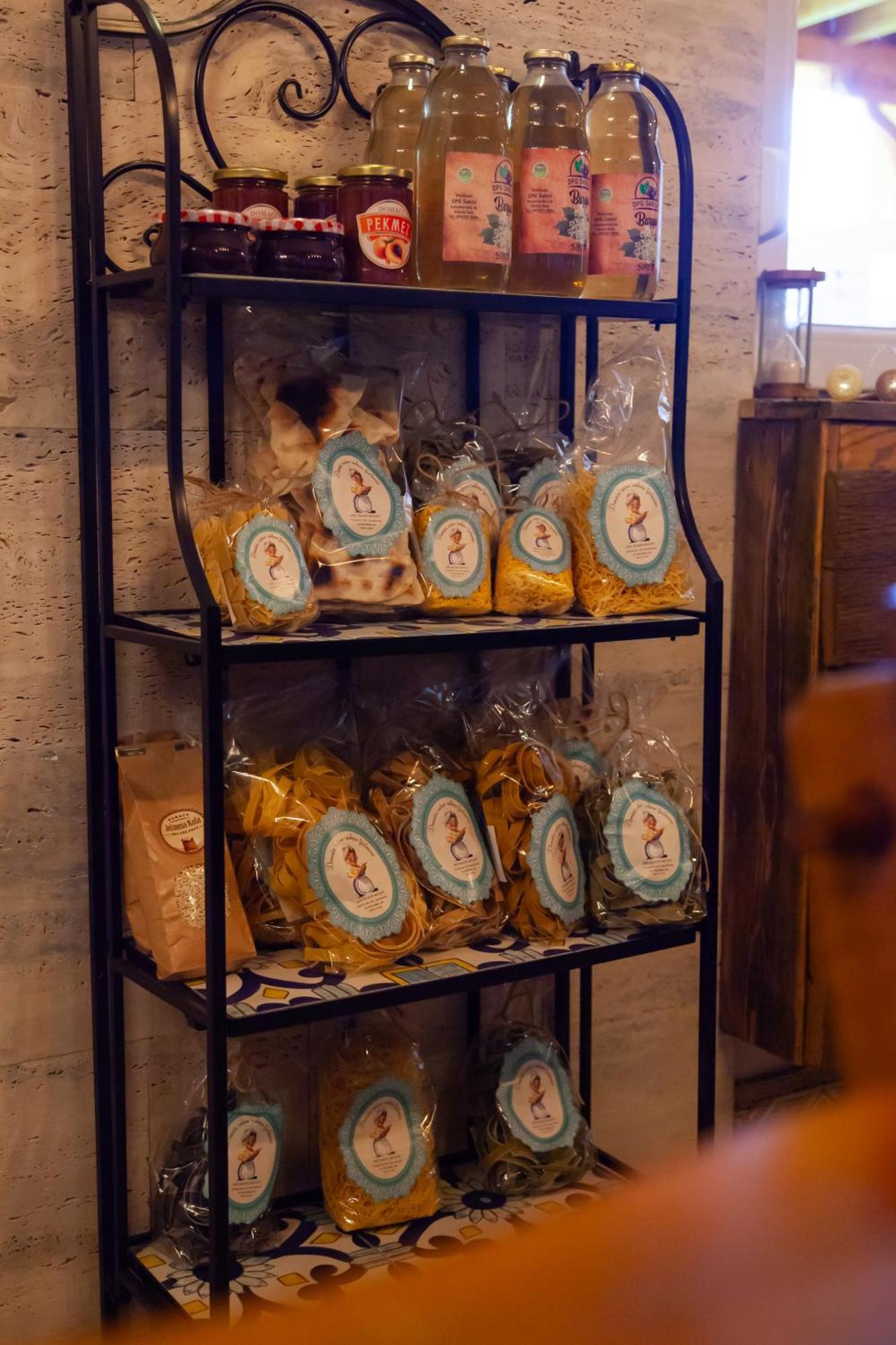Sobe App Moj Hir Bed And Breakfast ยาสเตรบาร์สโก ภายนอก รูปภาพ